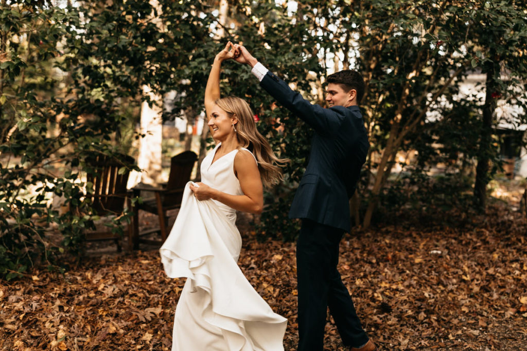 atlanta treehouse elopement microwedding airbnb photography